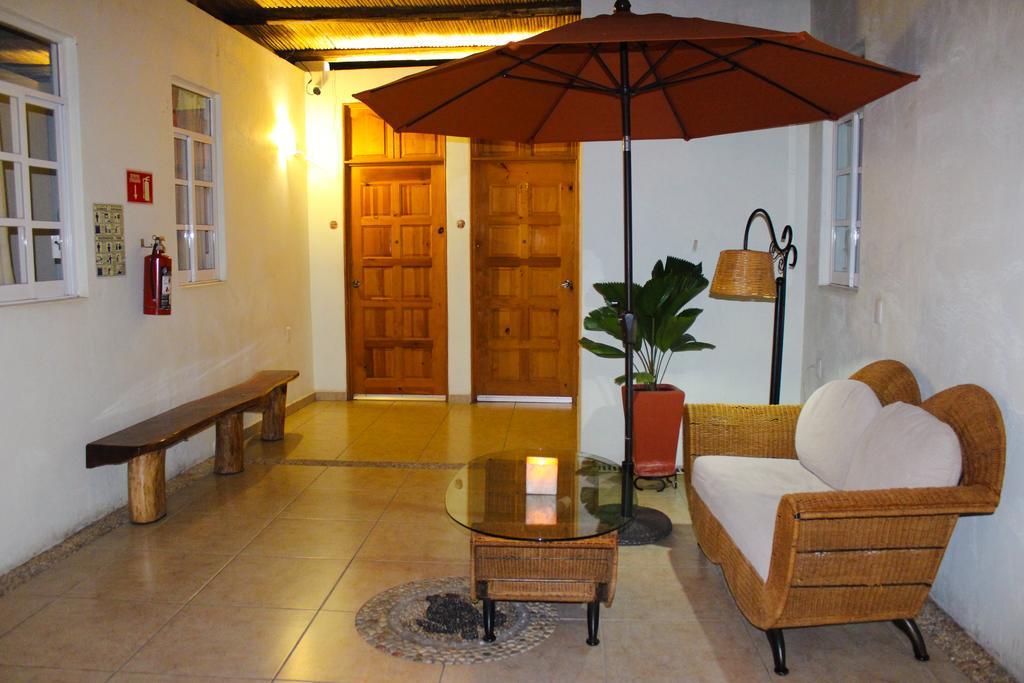 Hotel Careyes Puerto Escondido 埃斯孔迪多港 外观 照片